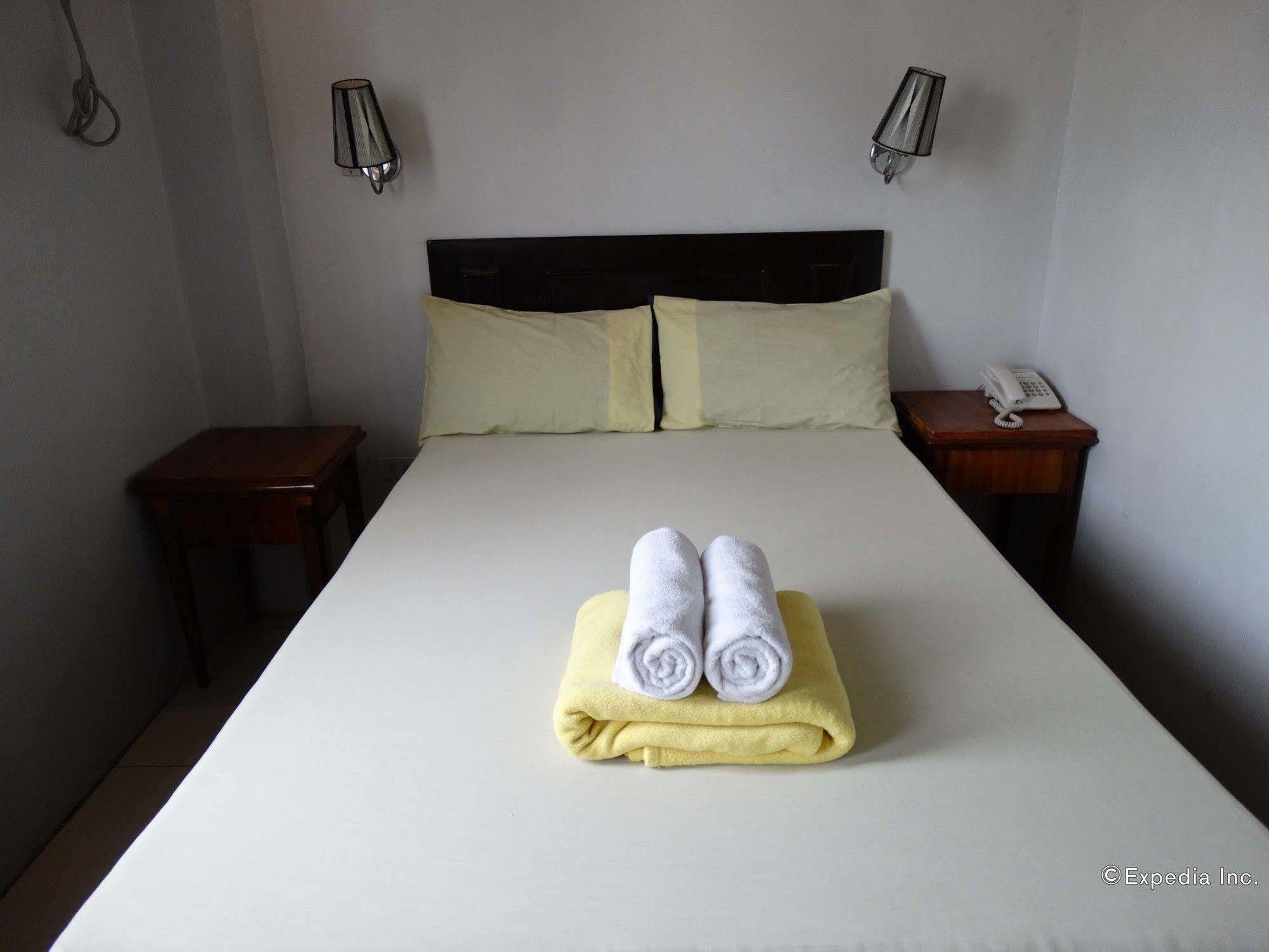 Getz Hotel Manila Eksteriør bilde