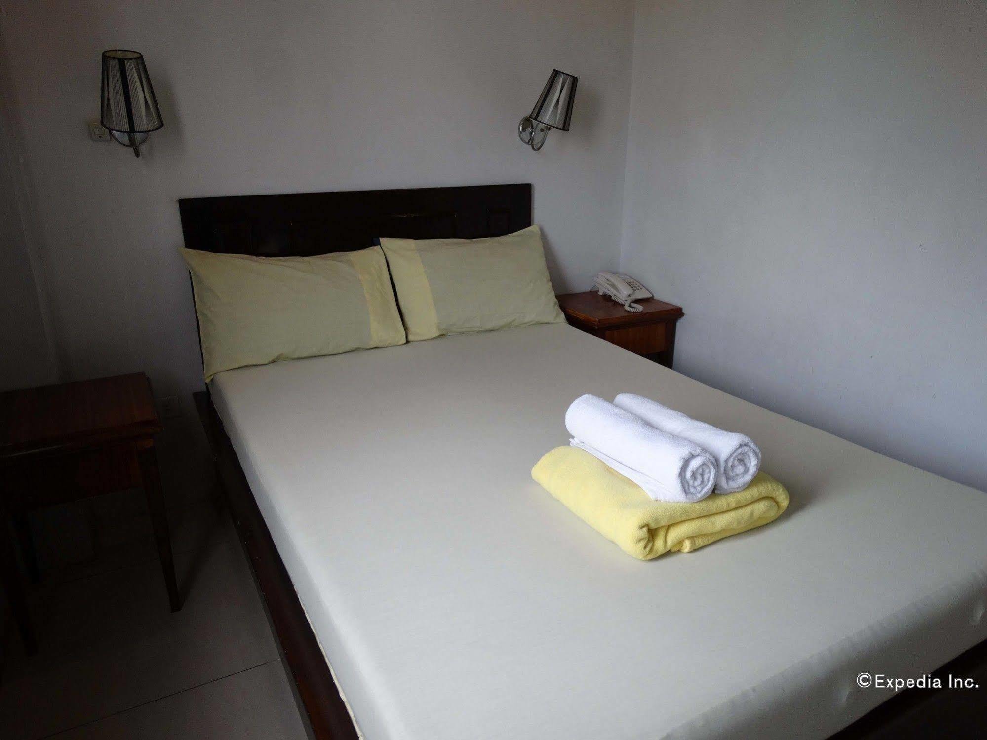 Getz Hotel Manila Eksteriør bilde